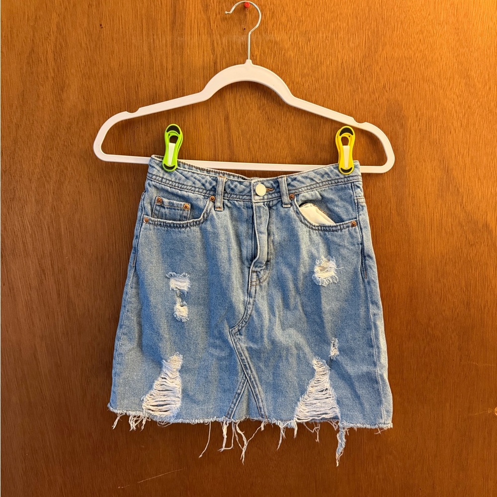 Distressed Denim Mini Skirt Divided by H&M Women’s Size 0